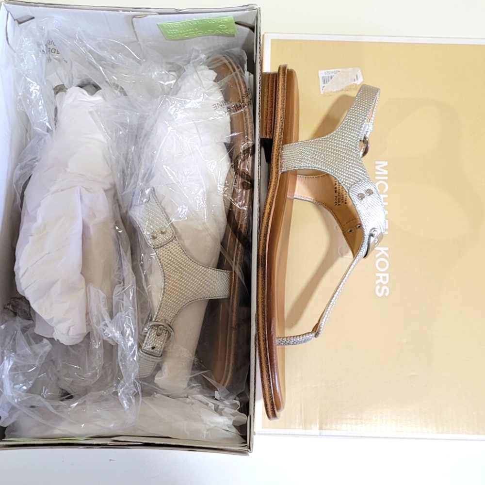 MICHAEL Michael Kors, MK Plate Thong, Sandals